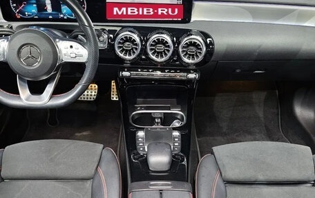Mercedes-Benz CLA, 2023 год, 4 535 000 рублей, 9 фотография