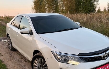 Toyota Camry, 2017 год, 1 750 000 рублей, 8 фотография