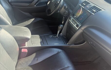 Toyota Camry, 2008 год, 1 250 000 рублей, 13 фотография
