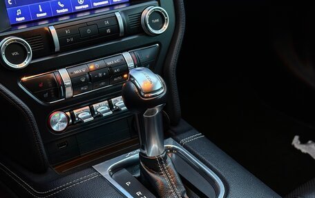Ford Mustang VI рестайлинг, 2019 год, 5 100 000 рублей, 18 фотография