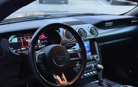 Ford Mustang VI рестайлинг, 2019 год, 5 100 000 рублей, 24 фотография