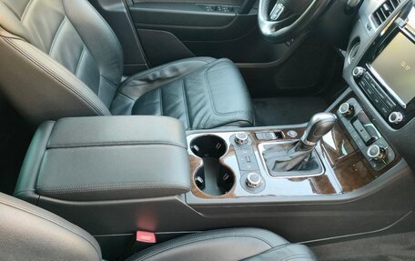 Volkswagen Touareg III, 2013 год, 2 450 000 рублей, 10 фотография