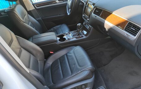 Volkswagen Touareg III, 2013 год, 2 450 000 рублей, 12 фотография