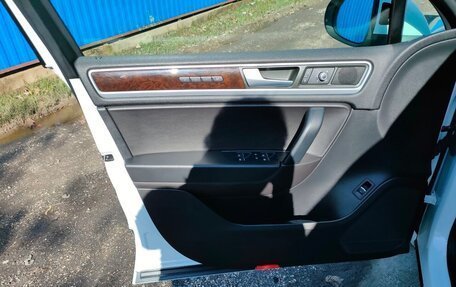 Volkswagen Touareg III, 2013 год, 2 450 000 рублей, 9 фотография