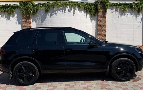 Volkswagen Touareg III, 2012 год, 2 050 000 рублей, 4 фотография