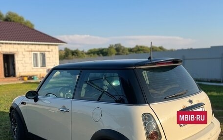 MINI Hatch, 2004 год, 420 000 рублей, 4 фотография
