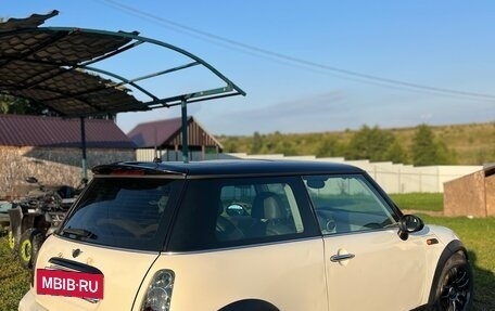 MINI Hatch, 2004 год, 420 000 рублей, 7 фотография
