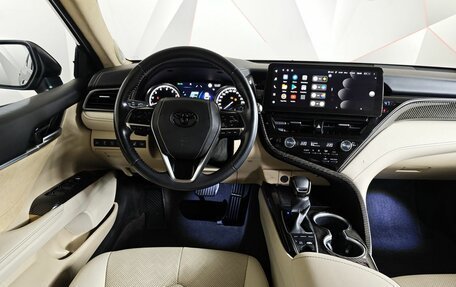 Toyota Camry, 2021 год, 2 895 000 рублей, 20 фотография