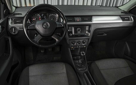 Skoda Rapid I, 2017 год, 1 189 000 рублей, 6 фотография