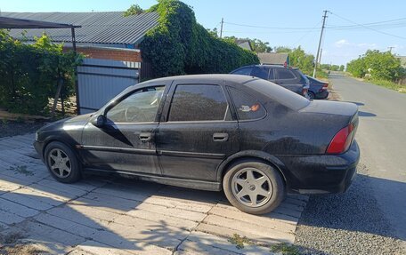 Opel Vectra B рестайлинг, 1999 год, 350 000 рублей, 2 фотография
