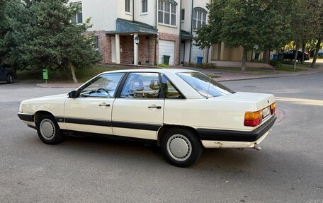 Audi 100, 1986 год, 420 000 рублей, 4 фотография