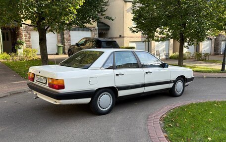 Audi 100, 1986 год, 420 000 рублей, 3 фотография