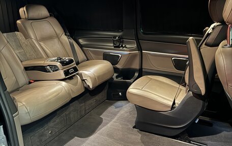 Mercedes-Benz V-Класс, 2020 год, 9 700 000 рублей, 8 фотография