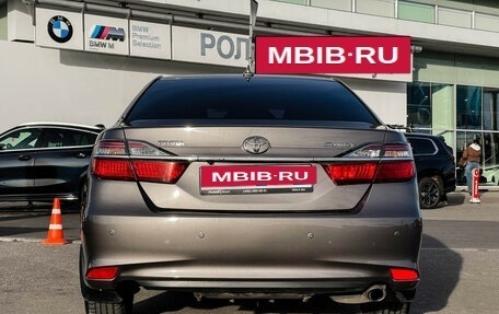 Toyota Camry, 2015 год, 1 897 000 рублей, 6 фотография