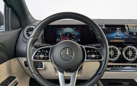 Mercedes-Benz GLA, 2020 год, 3 500 000 рублей, 26 фотография