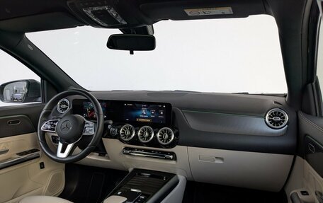Mercedes-Benz GLA, 2020 год, 3 500 000 рублей, 29 фотография