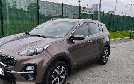 KIA Sportage IV рестайлинг, 2018 год, 2 500 000 рублей, 3 фотография