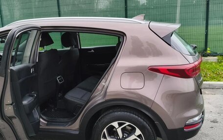 KIA Sportage IV рестайлинг, 2018 год, 2 500 000 рублей, 5 фотография