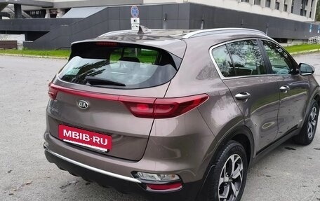 KIA Sportage IV рестайлинг, 2018 год, 2 500 000 рублей, 9 фотография