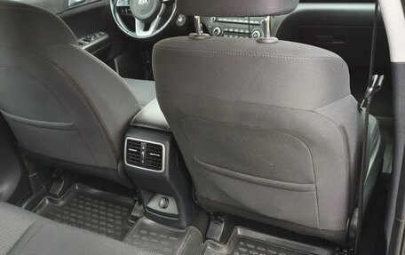 KIA Sportage IV рестайлинг, 2018 год, 2 500 000 рублей, 21 фотография