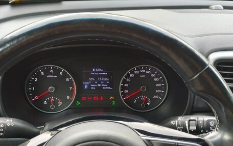 KIA Sportage IV рестайлинг, 2018 год, 2 500 000 рублей, 18 фотография