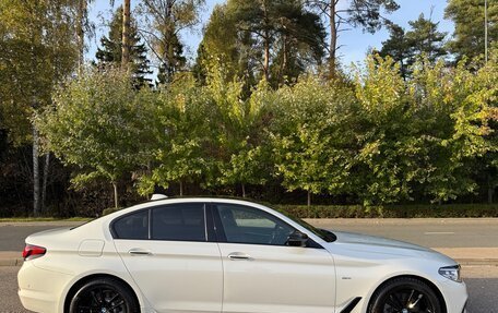 BMW 5 серия, 2017 год, 2 650 000 рублей, 3 фотография