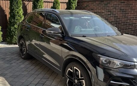 Volkswagen Tiguan, 2024 год, 4 200 000 рублей, 4 фотография