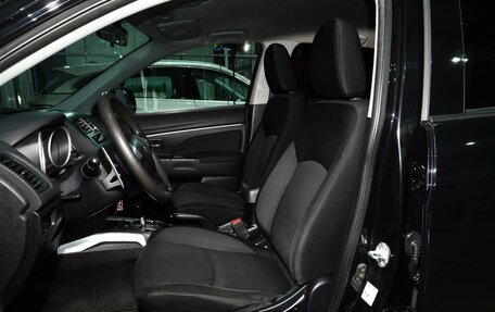 Mitsubishi ASX I рестайлинг, 2011 год, 878 000 рублей, 10 фотография