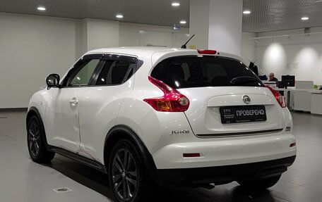 Nissan Juke II, 2014 год, 859 000 рублей, 11 фотография