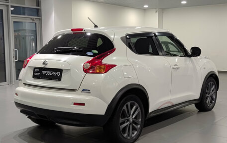 Nissan Juke II, 2014 год, 859 000 рублей, 9 фотография
