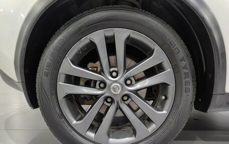 Nissan Juke II, 2014 год, 859 000 рублей, 22 фотография