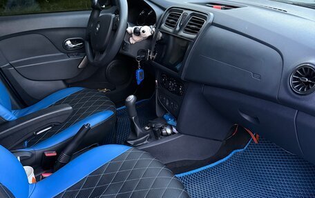 Renault Logan II, 2014 год, 650 000 рублей, 10 фотография