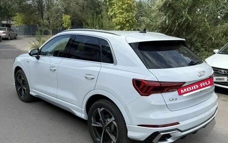 Audi Q3, 2022 год, 2 300 000 рублей, 5 фотография