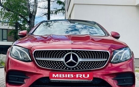 Mercedes-Benz E-Класс, 2018 год, 5 000 000 рублей, 3 фотография