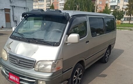 Toyota HiAce H100, 2003 год, 555 000 рублей, 1 фотография