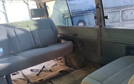 Toyota HiAce H100, 2003 год, 555 000 рублей, 11 фотография