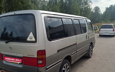 Toyota HiAce H100, 2003 год, 555 000 рублей, 7 фотография