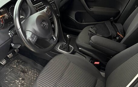 Volkswagen Polo VI (EU Market), 2011 год, 1 000 000 рублей, 10 фотография