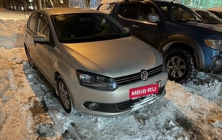 Volkswagen Polo VI (EU Market), 2011 год, 1 000 000 рублей, 7 фотография