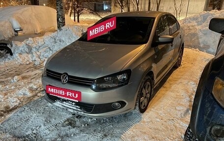 Volkswagen Polo VI (EU Market), 2011 год, 1 000 000 рублей, 6 фотография