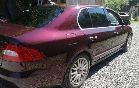 Skoda Superb III рестайлинг, 2008 год, 800 000 рублей, 2 фотография