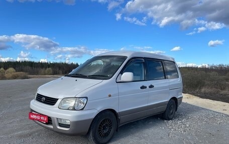 Toyota Lite Ace IV, 2000 год, 550 000 рублей, 5 фотография