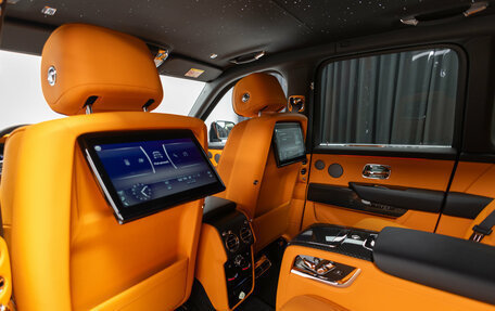 Rolls-Royce Cullinan, 2022 год, 36 990 000 рублей, 23 фотография