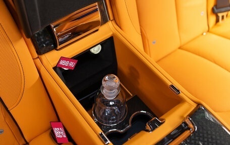 Rolls-Royce Cullinan, 2022 год, 36 990 000 рублей, 30 фотография