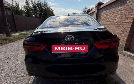 Toyota Camry, 2020 год, 2 000 000 рублей, 3 фотография