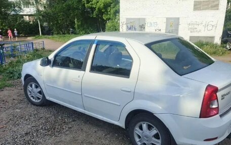 Renault Logan I, 2013 год, 390 000 рублей, 5 фотография
