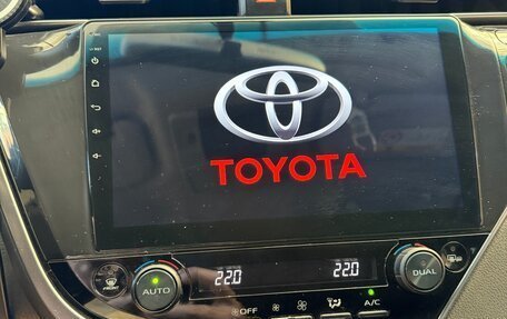 Toyota Camry, 2020 год, 2 000 000 рублей, 11 фотография
