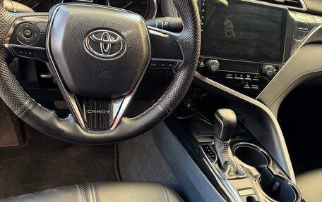 Toyota Camry, 2020 год, 2 000 000 рублей, 12 фотография