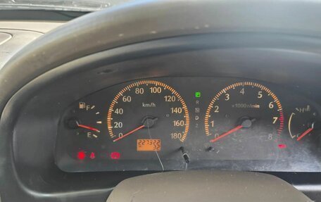 Nissan Bluebird Sylphy II, 2001 год, 350 000 рублей, 2 фотография