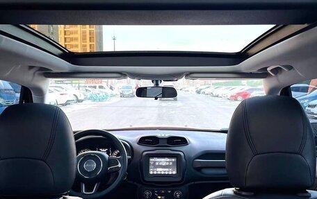 Jeep Renegade I рестайлинг, 2018 год, 1 300 000 рублей, 5 фотография